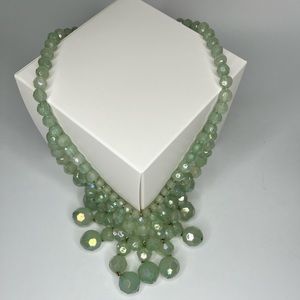 Bead bib necklace